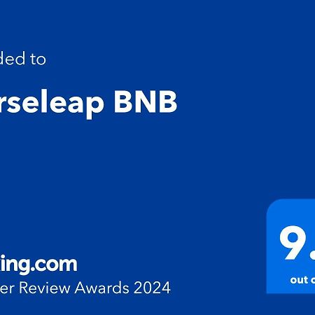 Horseleap Bnb Моут Екстериор снимка